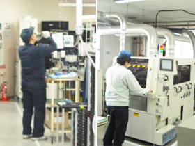 様々な分野で国内シェア・世界シェアTOPクラスを誇る神戸発センサー＆コントローラー設計・製造会社です。