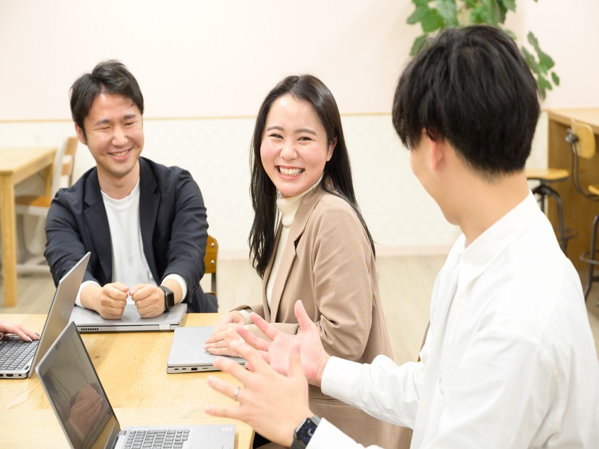 クライアントの採用課題の解決で未来を描く【営業職】大阪募集1