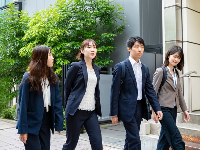 実力次第でしっかり昇格！経験浅い方も応募OK◎男性で育休を4ヶ月取得した実績もあり、働きやすさ抜群！