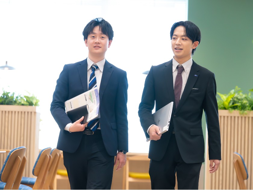 100年企業で、“ちゃんと育ててくれる”【営業職】★未経験OK2