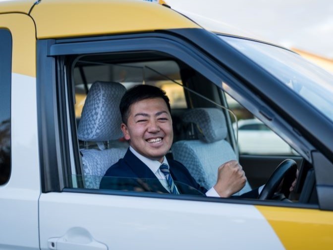 株式会社冨士タクシー/＼とにかく稼げる／【タクシードライバー】★平均月給40万以上！