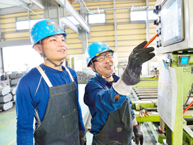 青山鋼業株式会社/【機械オペレーター】数年前は110日の年間休日が、現在120日へ！