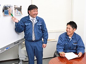 日本スぺノ株式会社の求人情報／安全のため0.01ミリの単位までこだわる【レール削正車の運転者】 (2315463) |  転職・求人情報サイトのマイナビ転職