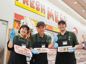 佐竹食品株式会社/食品スーパーの【総合職】賞与年3回／昇給年4回／完全週休2日