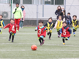 株式会社クリップコーポレーションの求人情報 未入園児 幼児 小学生対象の サッカースクールのコーチ 転職 求人 情報サイトのマイナビ転職