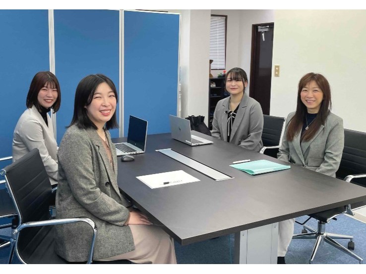 土日祝休み【事務系総合職(一般事務・経理補助)】★基本定時退社1