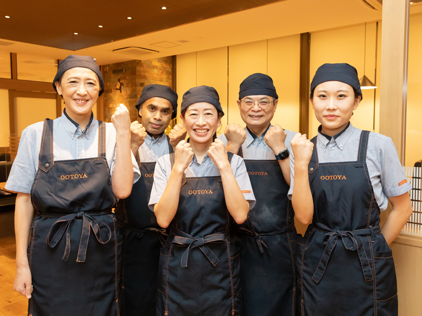 グリーンスタッフサービス株式会社 | ◆東証プライム上場のグループ企業◆年休110日～◆社食制度