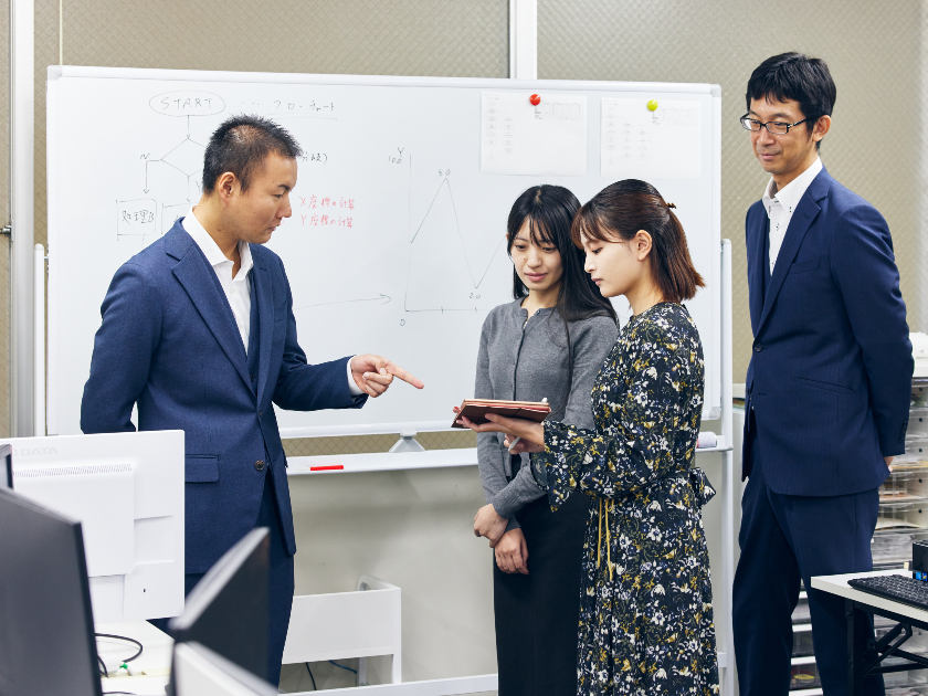 ＼自社内開発で無理のない働き方が実現／知識やスキルを活かして腰を据えた働き方を叶えませんか？