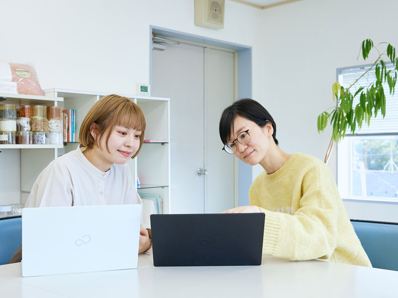 富士ベッド工業株式会社の求人情報／人々を癒す枕や寝具をPR【WEB