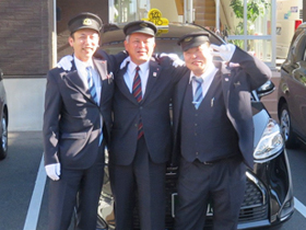 鯉城タクシー株式会社 | 広島で70年以上の歴史！◆30代～60代活躍中◆月収45万稼ぐ方も！