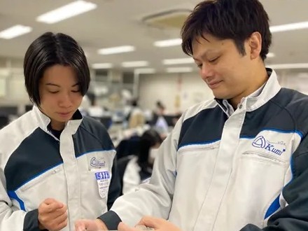 クミ化成株式会社の求人情報-01