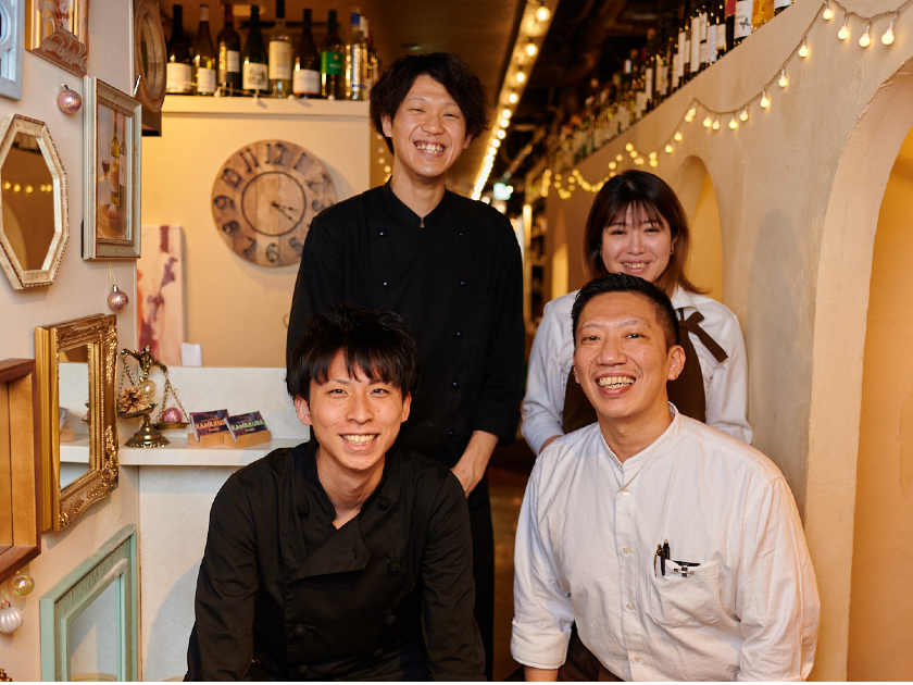 株式会社ＩＦＲＥＡ　ＤＩＮＩＮＧ/＼SNSで話題の居酒屋多数／【店舗スタッフ】*オープニング募集