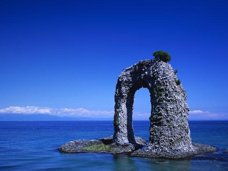 奥尻町/＼奥尻島で働く！／【臨床検査技師】★年休123日★土日祝休み