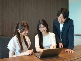 【総合職(Webエンジニア・Webデザイナー)】☆未経験から応募OK！2