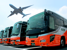 【空港バス乗務員】◆最短1年で正社員可能 ◆大型2種取得支援も2