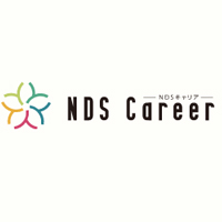 NDSキャリア株式会社 | ●NDSグループ ●在宅ワーク導入中 ●有給取得高／産育休実績有の企業ロゴ