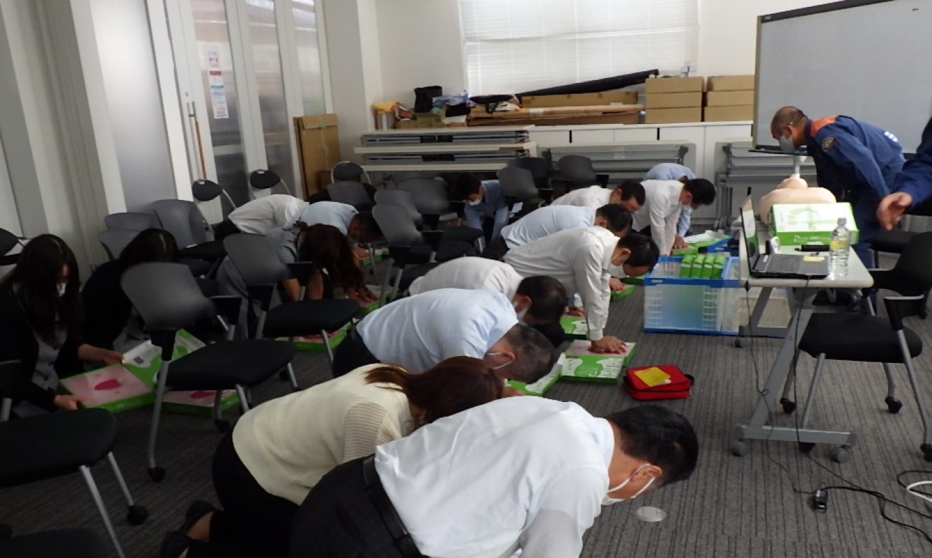 土下座をしている訳ではありません🙇