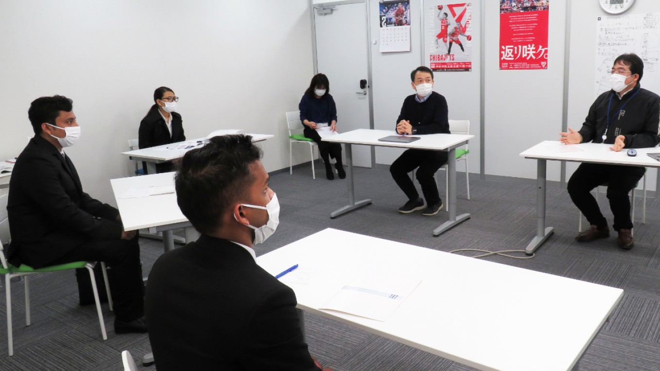 外国人留学生採用始めます👱