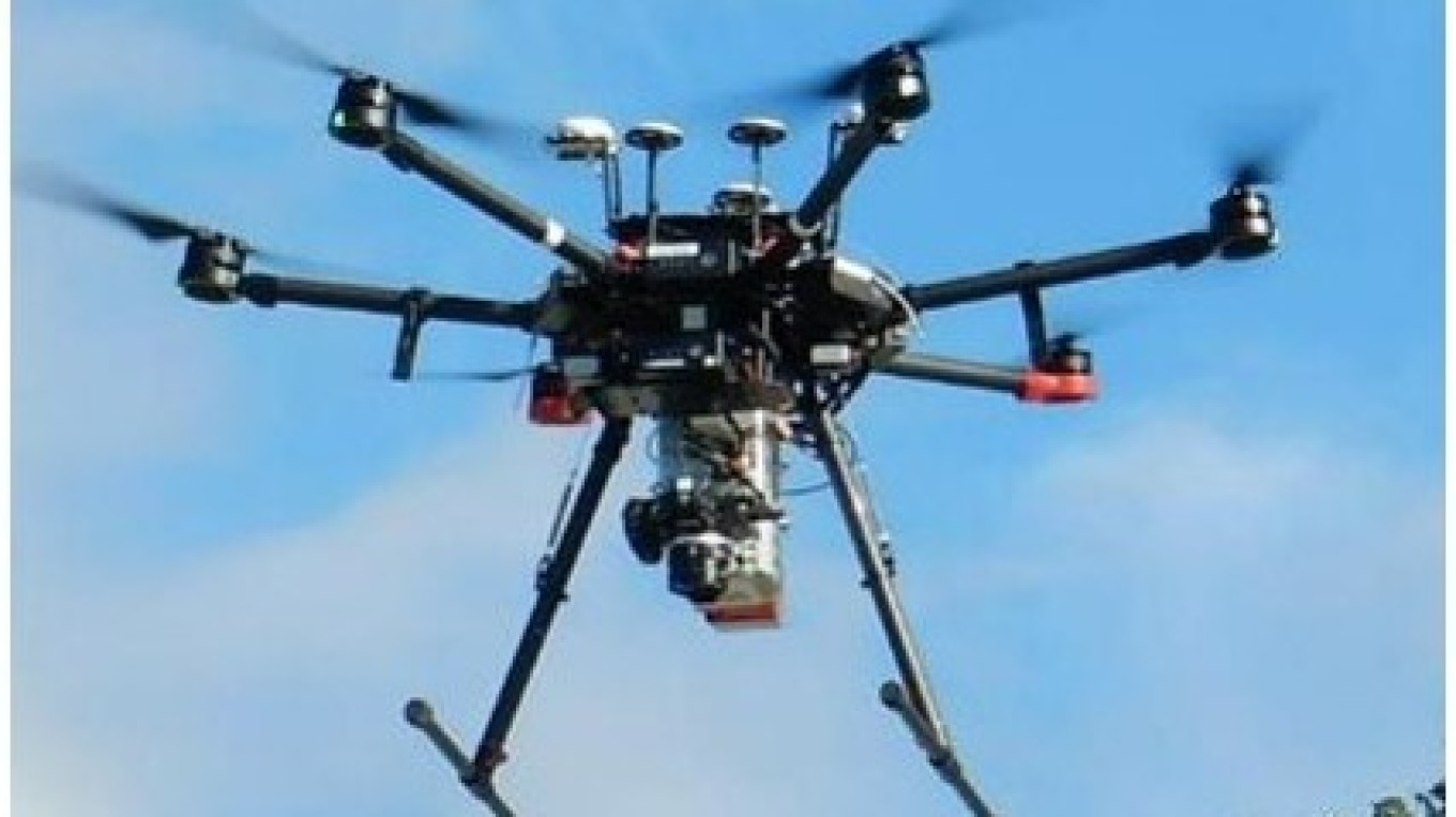 +Drones.私はここでドロンします。vol.1~ドローンを飛ばす心得⁉~