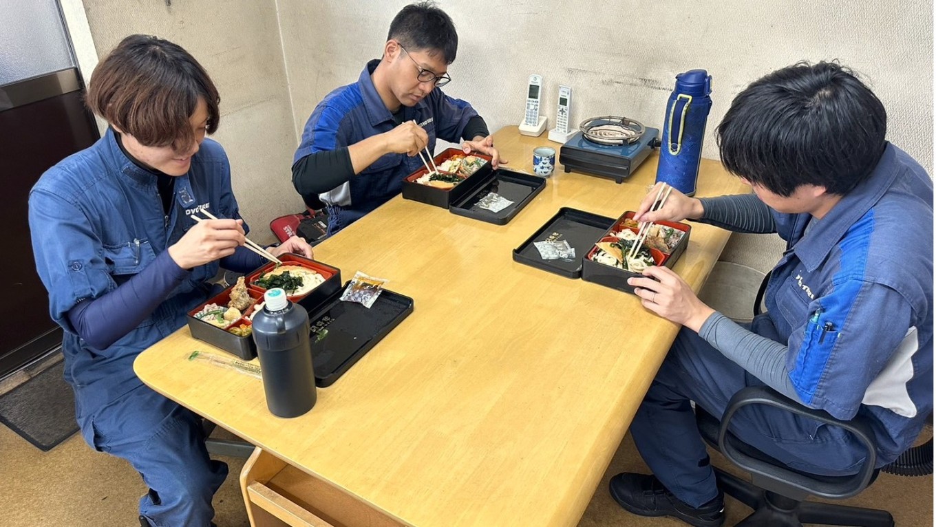 【福利厚生】お昼ごはんのご紹介★毎日の食事補助