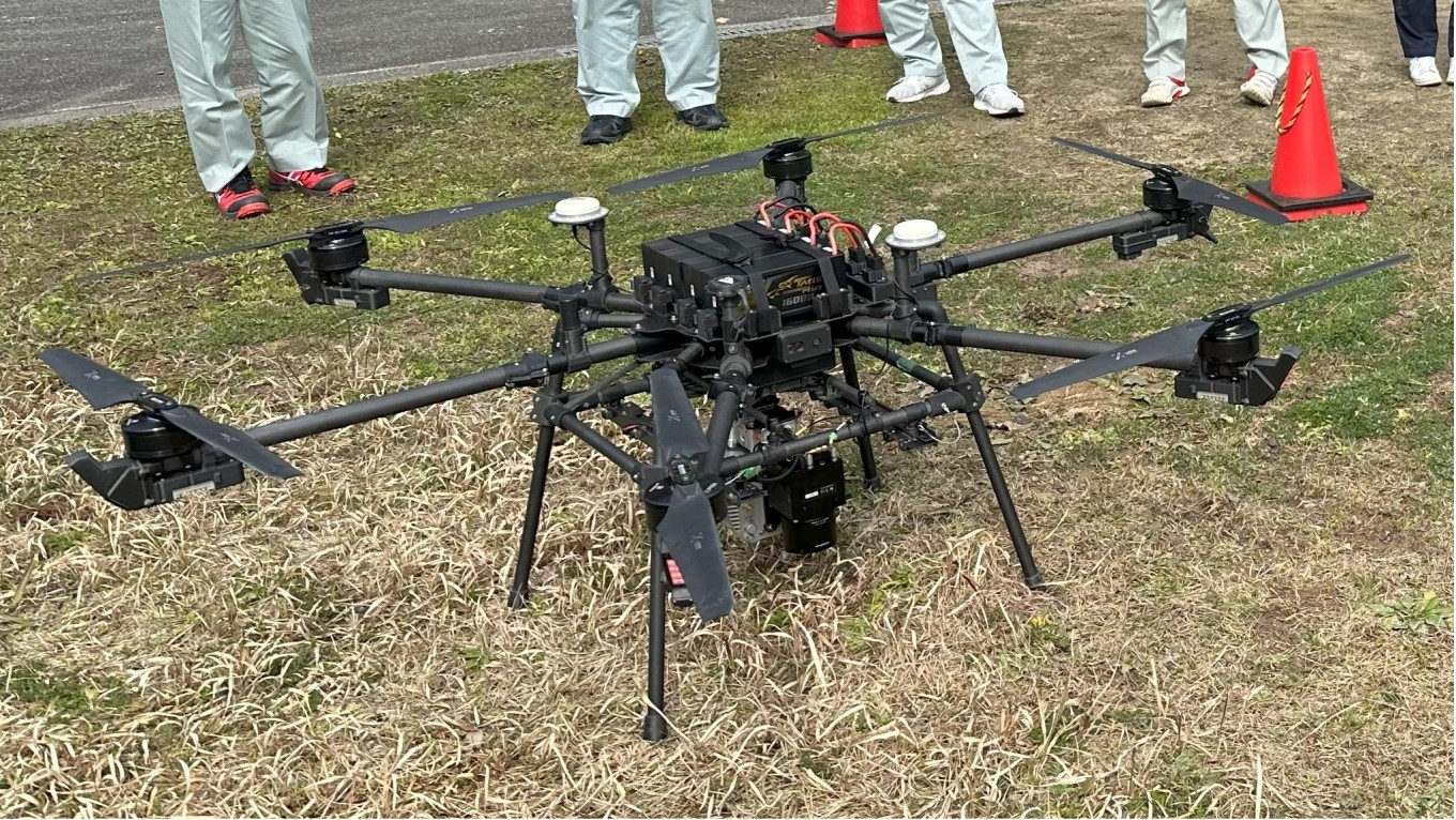 ドローン(UAV)計測を行ってきました。