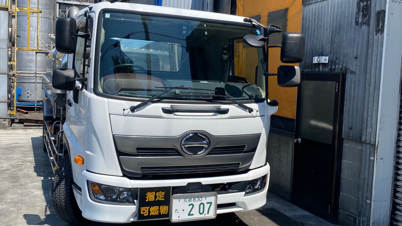 タンクローリー♻️油回収