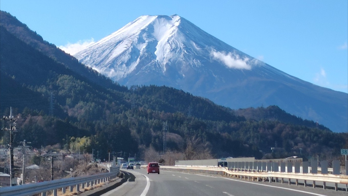 AIを越えてゆけ~河口湖・富士山の癒し~